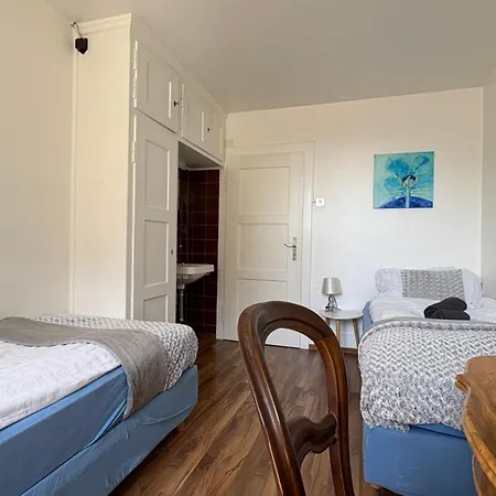 Swiss Art & Vine Pop-up House * Biel