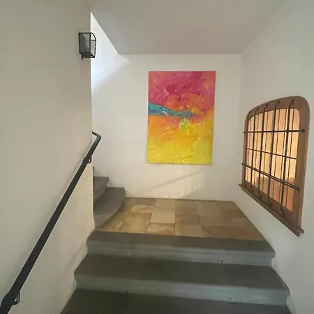 בית נופש Swiss Art & Vine Pop-up House